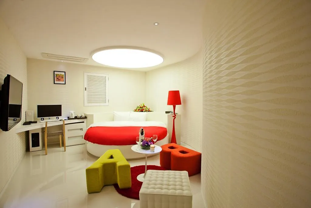 Hotel La Tree Incheon 3*,